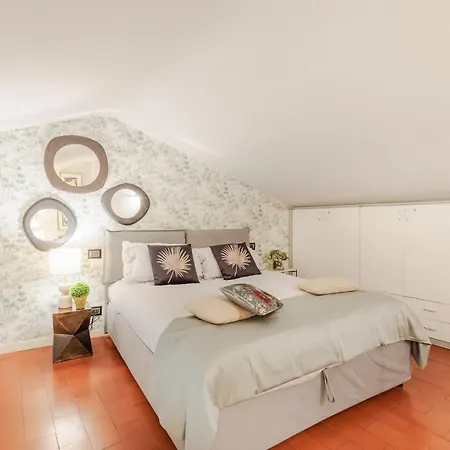 Cecilia House Apartment *